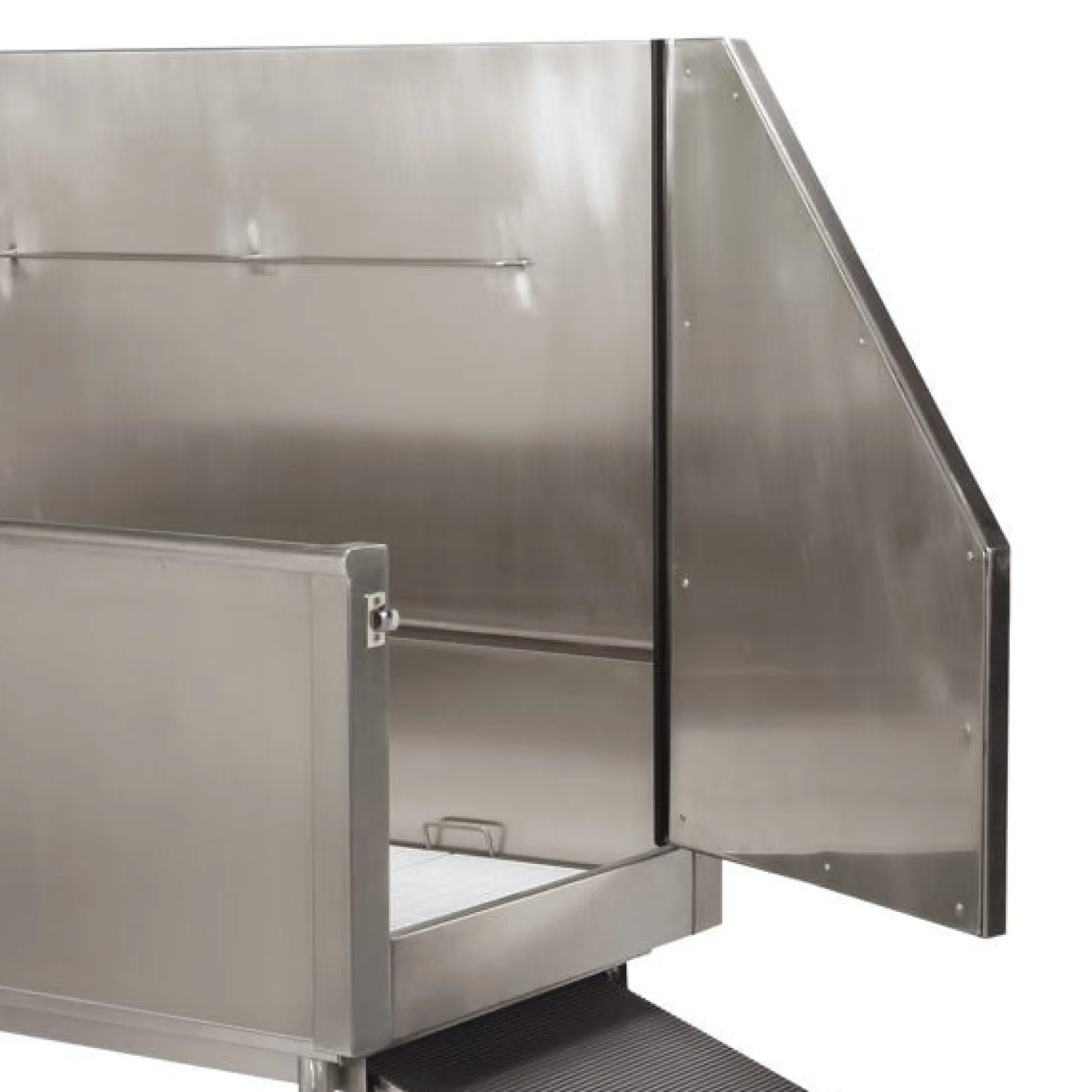 Master Equipment Superior Stainless Steel Evolve Dog Grooming Tubs