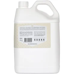 Melanie Newman Refresh Dog Grooming Shampoo