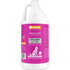 Nootie Soothing Aloe & Oatmeal Dog Grooming Conditioner