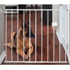 Safeway Command Wall-Mounted Pet Gate